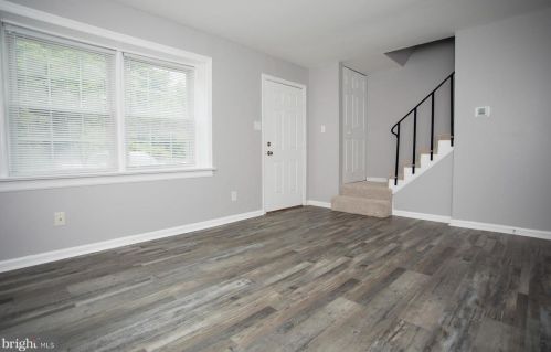 206 Brighton Sq, Fredericksburg, VA 22401-2822