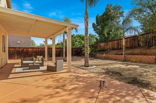35937 Arnett Rd, Wildomar CA  92595-7654 exterior