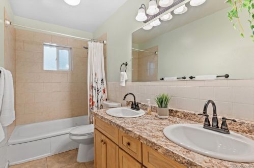 8530 Circle Dr, Westminster CO  80031-3735 exterior