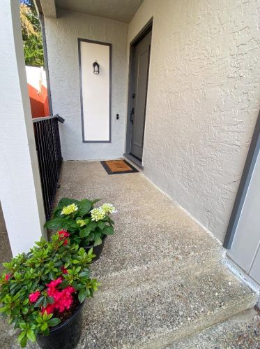 192 Warwick St, Daly City CA  94015-2829 exterior