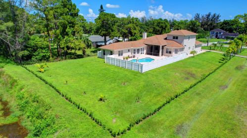 11538 Persimmon Blvd, West Palm Beach FL  33411-9021 exterior