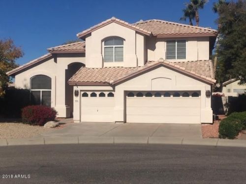 5926 Via Del Sol Dr, Glendale, AZ 85310-4268