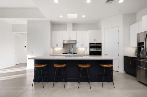 54640 Avenida Juarez, La Quinta CA  92253-3722 exterior