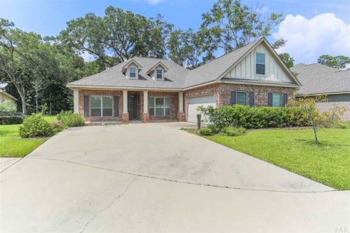 908 Legacy Oaks Dr, Pensacola, FL 32514-3319