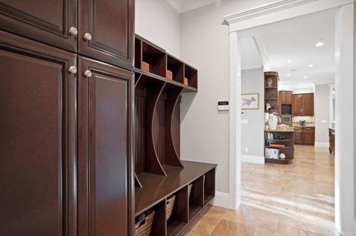 1921 Windward Ln, Newport Beach CA  92660-3816 exterior