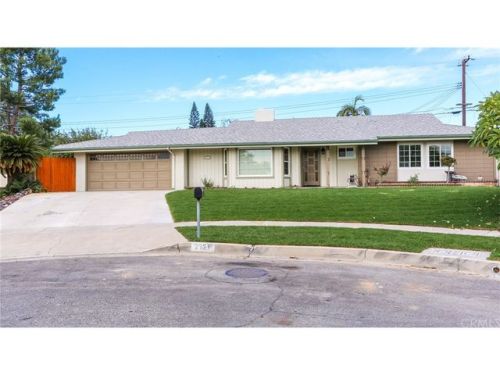 2331 Clinton St, Orange, CA 92867-2545