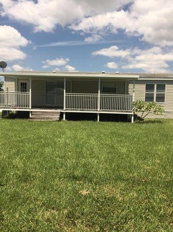 204 Sleepy Hollow Dr, West Palm Beach, FL 33415-3143