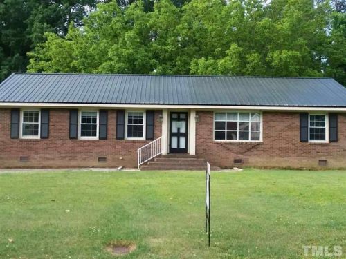 1215 Queen Anne Rd, Wilson, NC 27896-1441