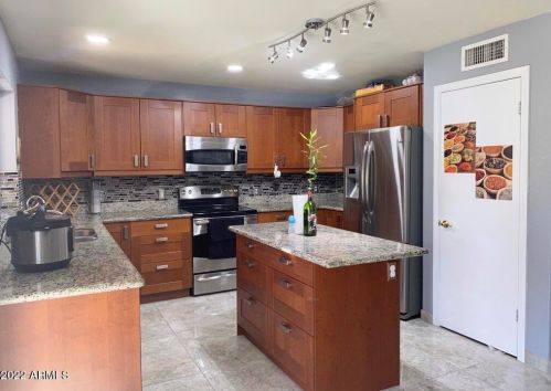 22812 20th Pl, Phoenix AZ  85024-7533 exterior