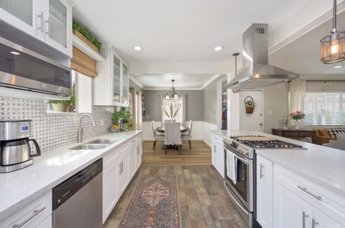 1206 Pearl Ave, Compton, CA 90221-1550