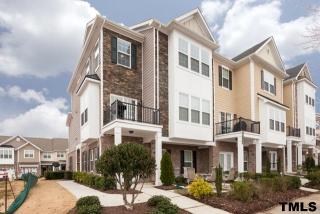 9132 Wooden Rd, Raleigh, NC 27617-8203