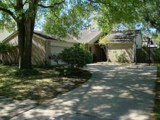 1018 Rock Canyon Dr, Katy TX  77450-3734 exterior