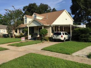 3817 Alfred Pl, New Orleans, LA 70121-1602