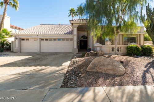 2601 Catclaw St, Gilbert, AZ 85296-9526