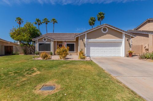 9028 Laurel Ln, Scottsdale AZ  85260-6822 exterior