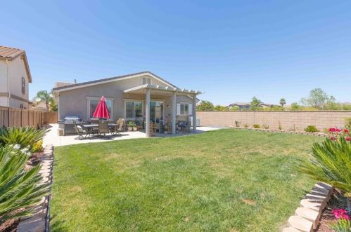 32600 San Clemente, Lake Elsinore CA  92530-0477 exterior