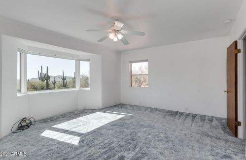 45316 20th St, Phoenix AZ 85087-6562 exterior