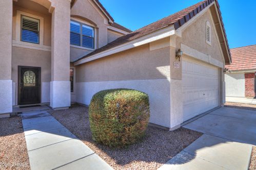 2371 County Down Dr, Chandler, AZ 85249-4617