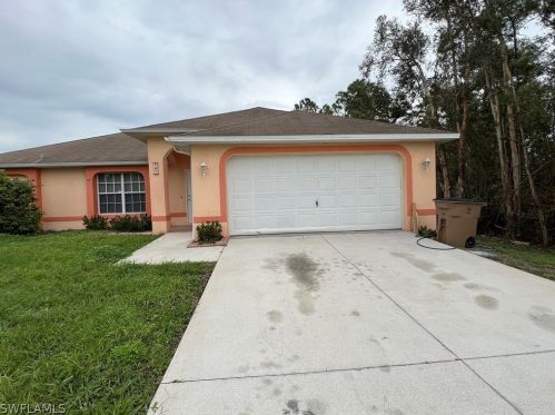 947 Hunter St, Lehigh Acres, FL 33974-9641