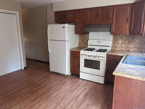 16 Maryland Ave, Middletown NY  10940-6110 exterior