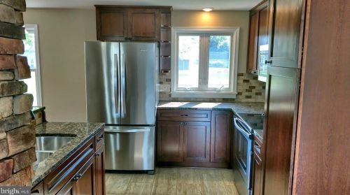 114 Woods Dr, Navy Sup Dpt PA  17050-2749 exterior