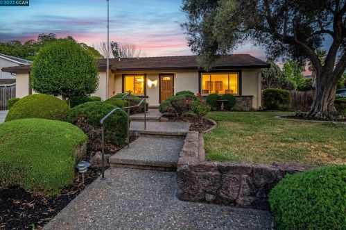 1 Carousel Ct, San Ramon CA  94583-1707 exterior