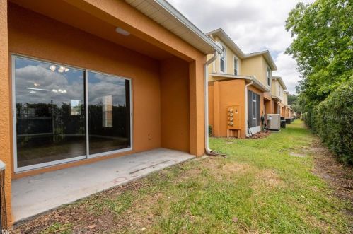 4219 Winding Vine Dr, Lakeland FL  33812-2205 exterior