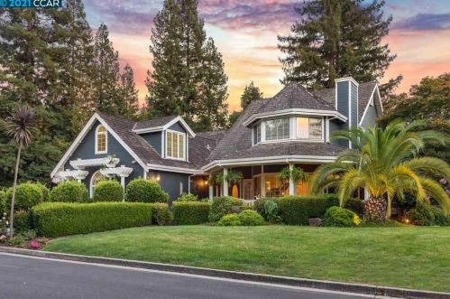 2364 Fish Creek Pl, Danville, CA 94506-2063