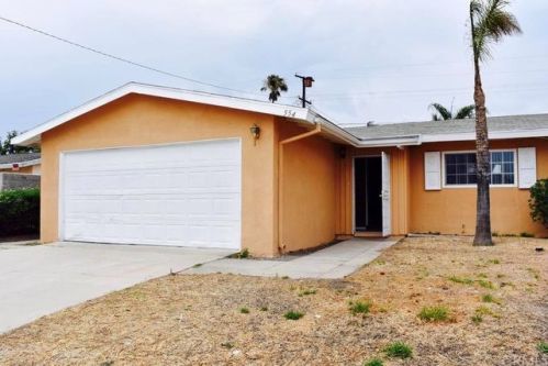 554 Van Koevering St, Rialto, CA 92376-5236