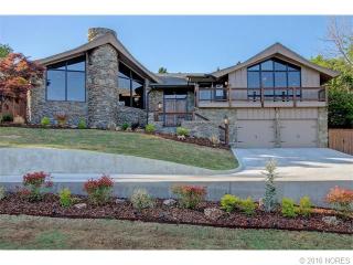 3414 64th St, Tulsa, OK 74132-1204