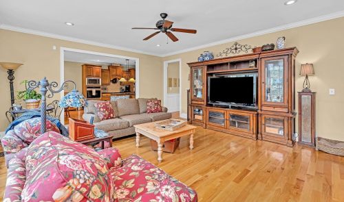 185 River Wind Dr, North Augusta SC  29841-6800 exterior