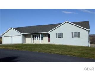 5741 Manor Rd, Schnecksville, PA 18078-2155