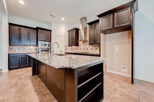 12919 Southern Rdg Dr, Pearland TX  77584-3699 exterior