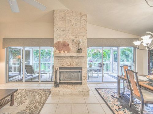 1826 Farm Trl, Sanibel FL  33957-4118 exterior