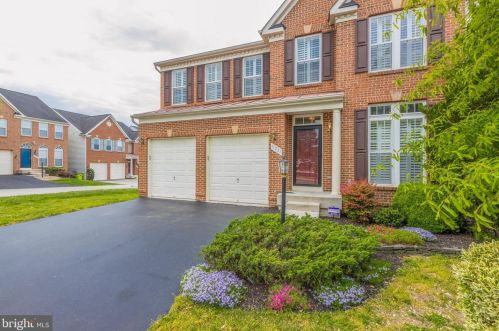 9931 Hill Dr, Lorton, VA 22079-2431