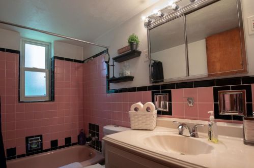 1018 Alnetta Dr, Cincinnati OH 45230-4011 exterior