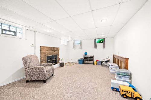 105 7th St, Scanlon MN  55720-1802 exterior
