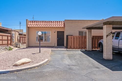 980 Pantano Rd, Tucson, AZ 85710-5856