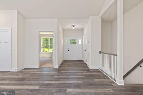 10170 Meadows Rd, Locust Grove, VA 22508-9751