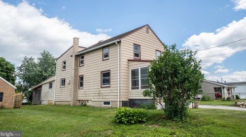116 Beck Mill Rd, Hanover, PA 17331-3834