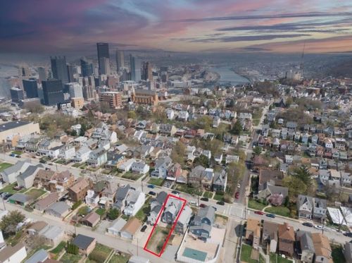 234 Bigham St, Pittsburgh PA  15211-1432 exterior