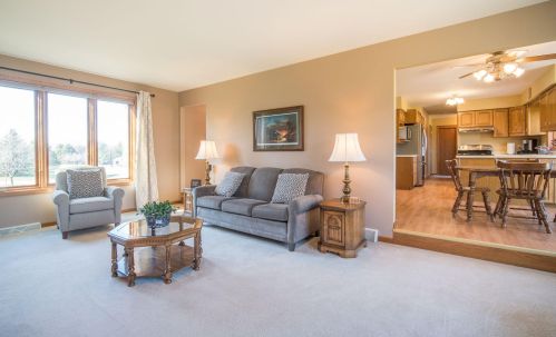 101 Daniel Dr, North Prairie, WI 53153-9778