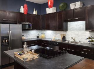 1836 Davis St, Dallas TX  75208-5402 exterior