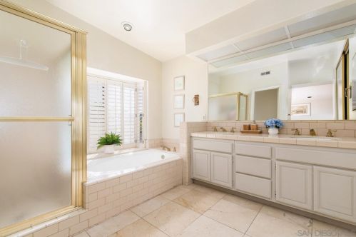 4157 Caminito Terviso, San Diego CA 92122-1971 exterior