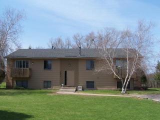 16075 Joplin Ave, Lakeville, MN 55044-9485