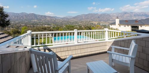 655 Hillcrest Ave, La Canada CA  91011-4040 exterior