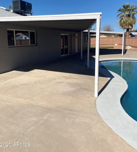 5615 Zoe Ella Way, Glendale AZ exterior