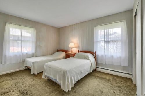162 Drisler Ave, White Plains NY  10607-2403 exterior