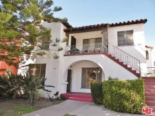 1537 Sherbourne Dr, Los Angeles CA  90035-4407 exterior