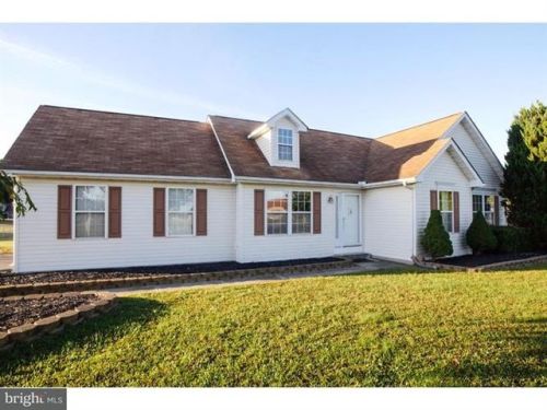 98 Sunny Meadow Dr, Magnolia, DE 19962-1775